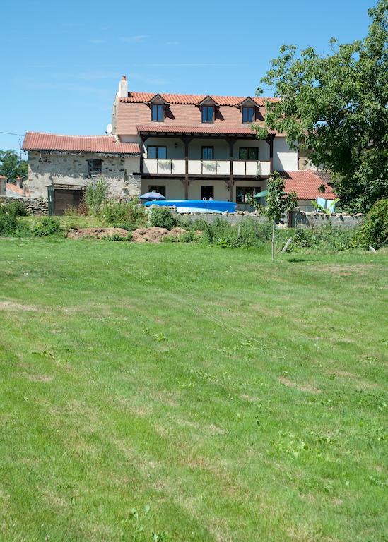 L'Ancien Presbytere Chambres D'Hote Ou Gite Le Dorat Exterior photo