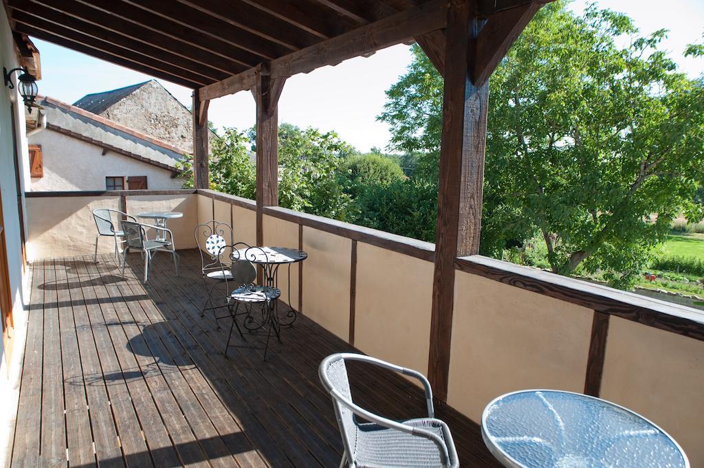 L'Ancien Presbytere Chambres D'Hote Ou Gite Le Dorat Exterior photo